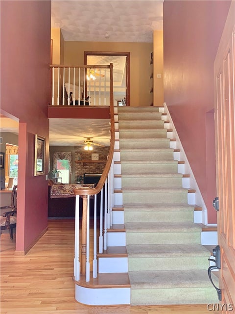 Tiny photo for 64 Ironwood Road, New Hartford, NY 13413 (MLS # S1704313)