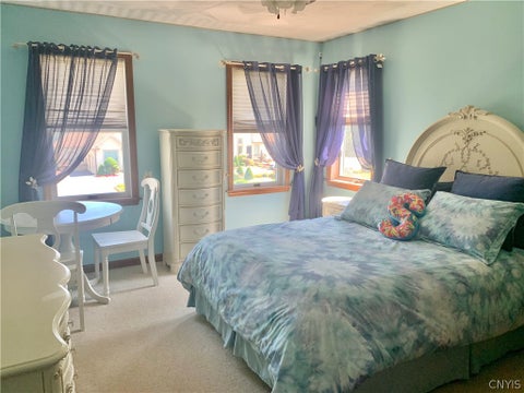 Tiny photo for 64 Ironwood Road, New Hartford, NY 13413 (MLS # S1704313)