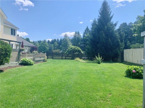 Tiny photo for 64 Ironwood Road, New Hartford, NY 13413 (MLS # S1704313)