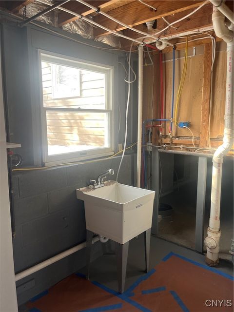 Tiny photo for 6130 Palisades Drive, Cicero, NY 13039 (MLS # S1660814)