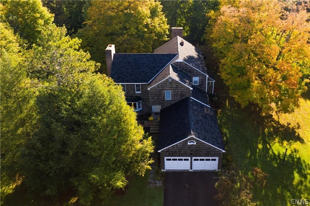 Photo of 6891 Woodchuck Hill Road, DeWitt, NY 13066 (MLS # S1678132)