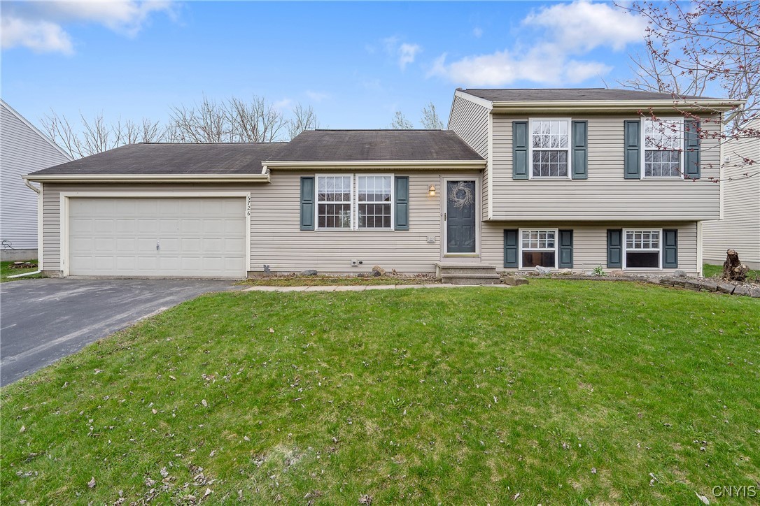 5726 Boulia Drive, Clay, New York image 1