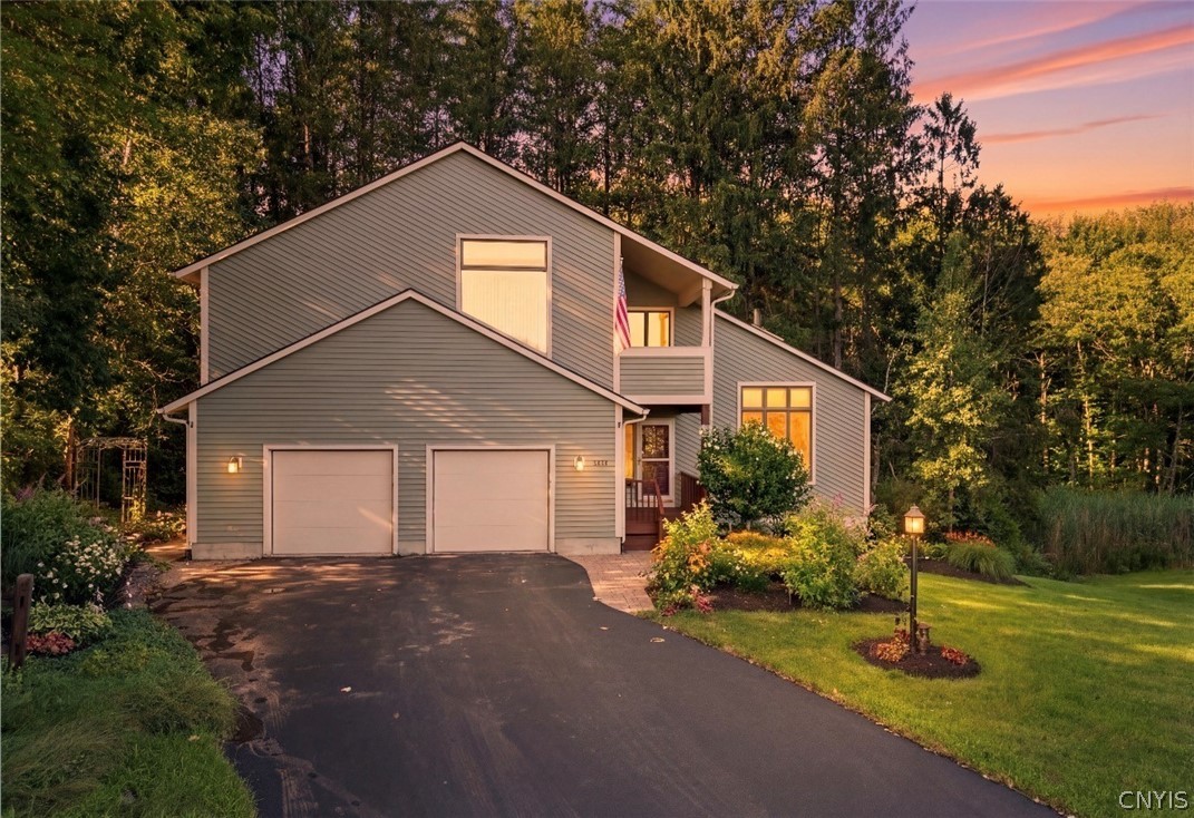 9110 Frenchmans Creek Drive