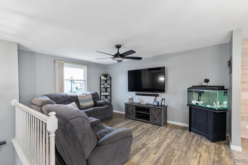 8111 Thurston Drive, Cicero, New York image 15