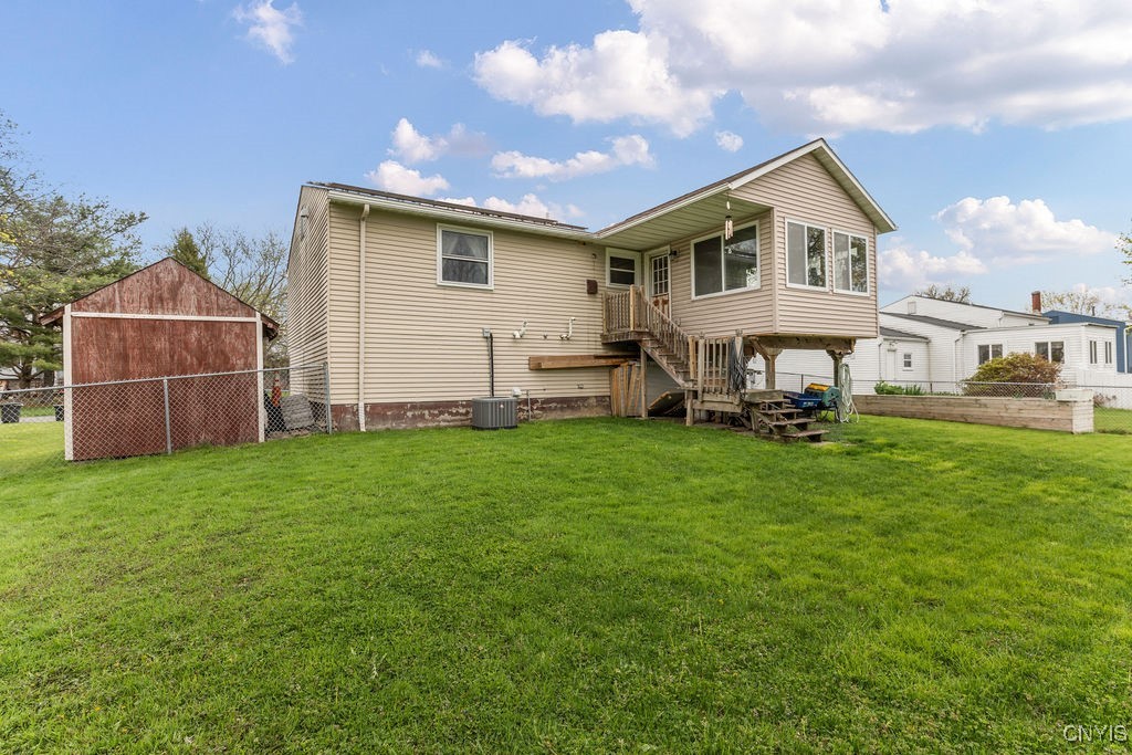 8111 Thurston Drive, Cicero, New York image 39