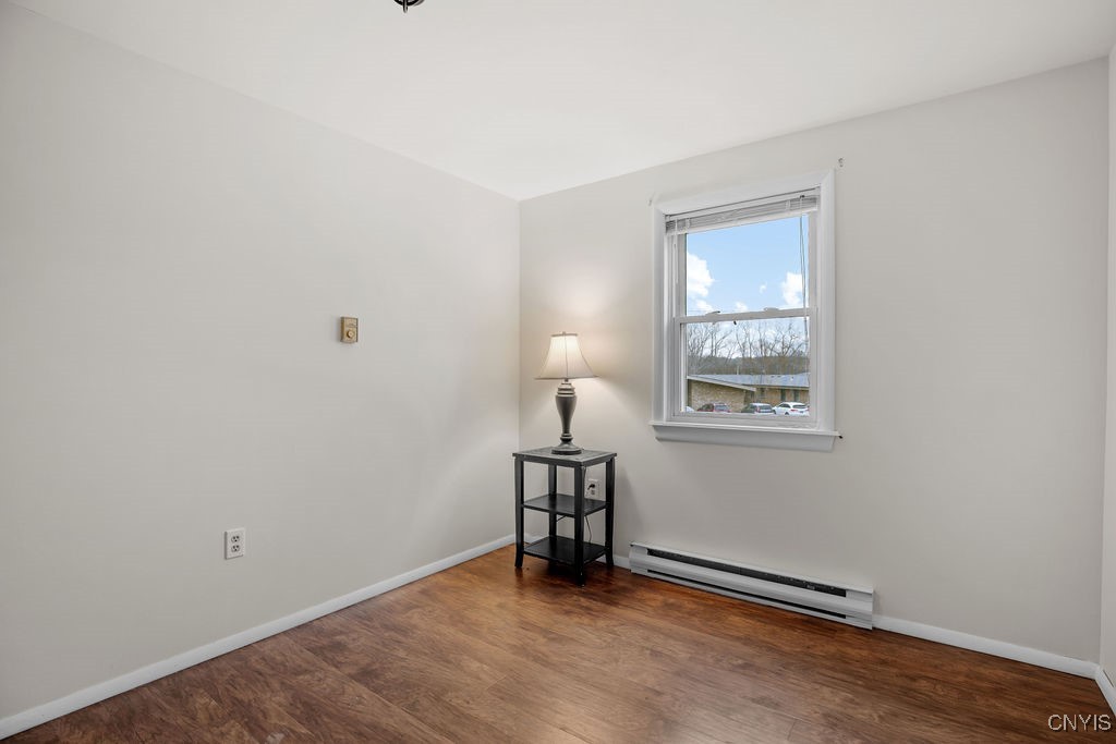 157 Murray Street, Auburn, New York image 25