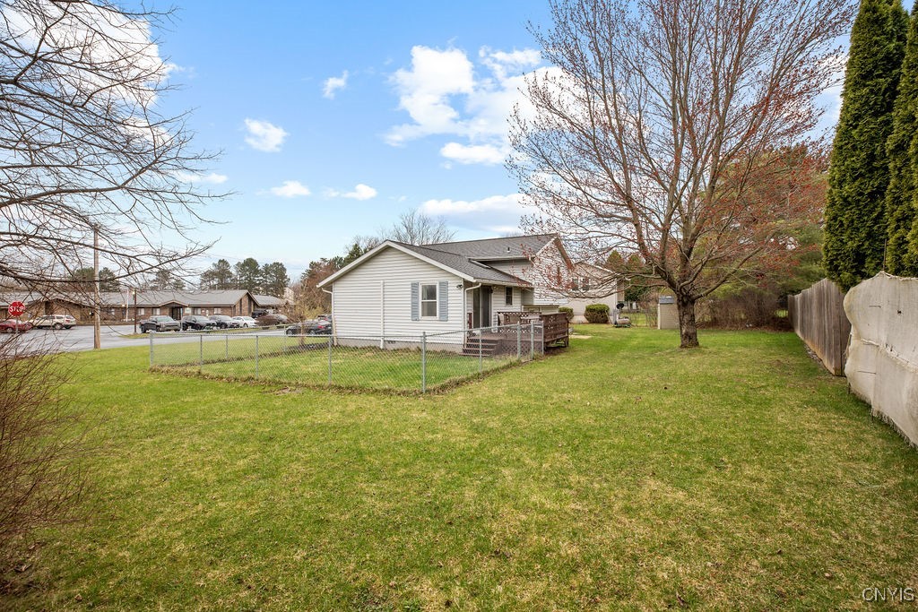 157 Murray Street, Auburn, New York image 3