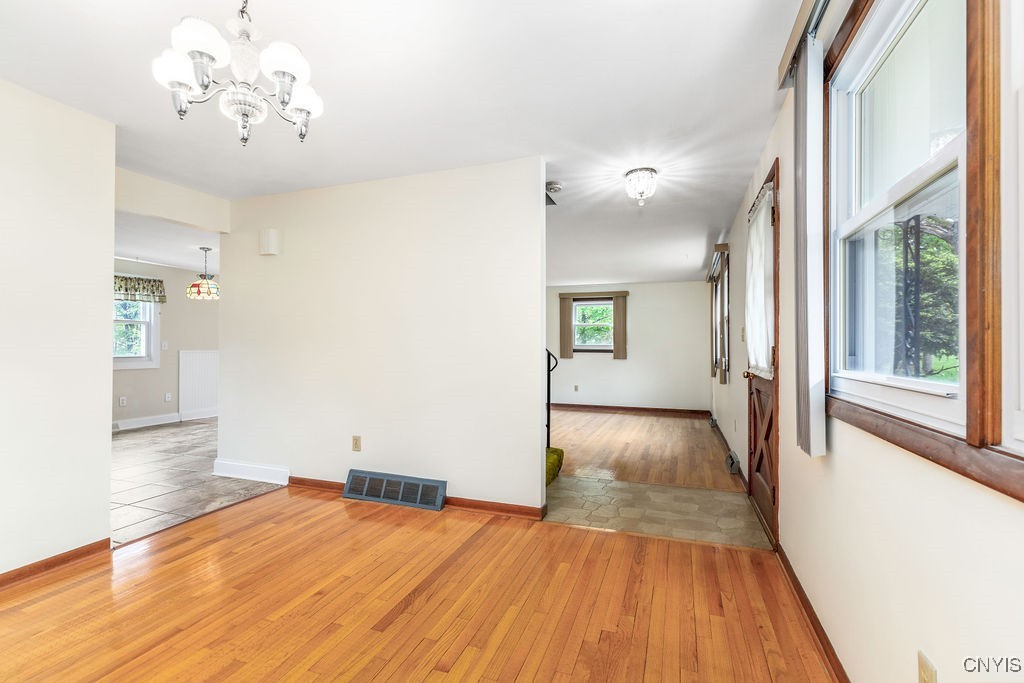 508 Glenview Parkway Pkwy, Camillus, New York image 6