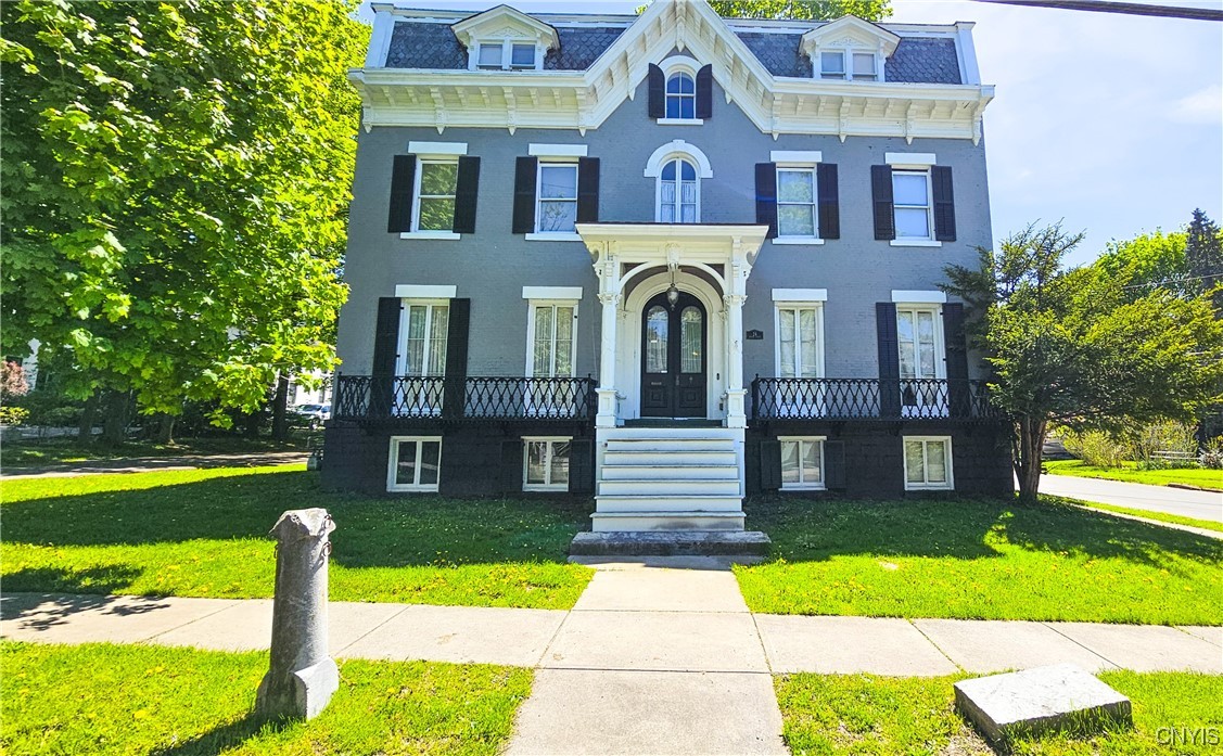 24 Grover Street, Auburn, New York image 1