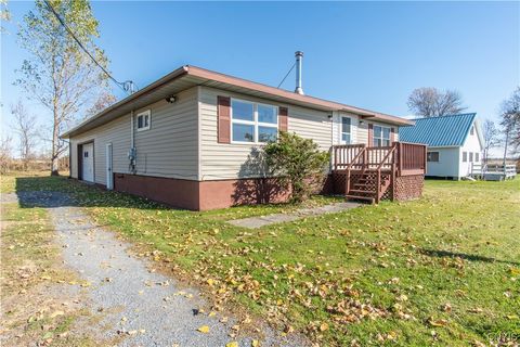 Photo of 19876 County Route 59, Brownville, NY 13634 (MLS # S1648746)