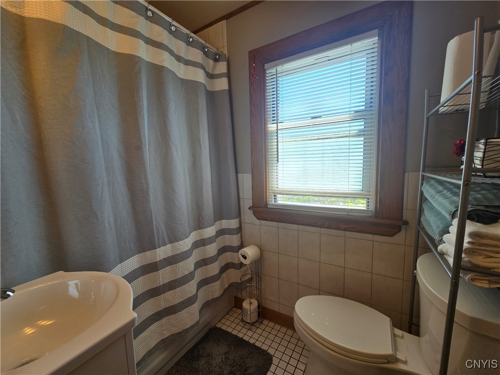 116 Mariposa Street, Syracuse, New York image 25