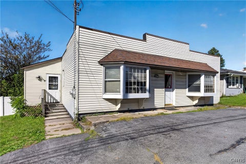 Photo of 5367 Bear Road, Clay, NY 13212 (MLS # S1714430)