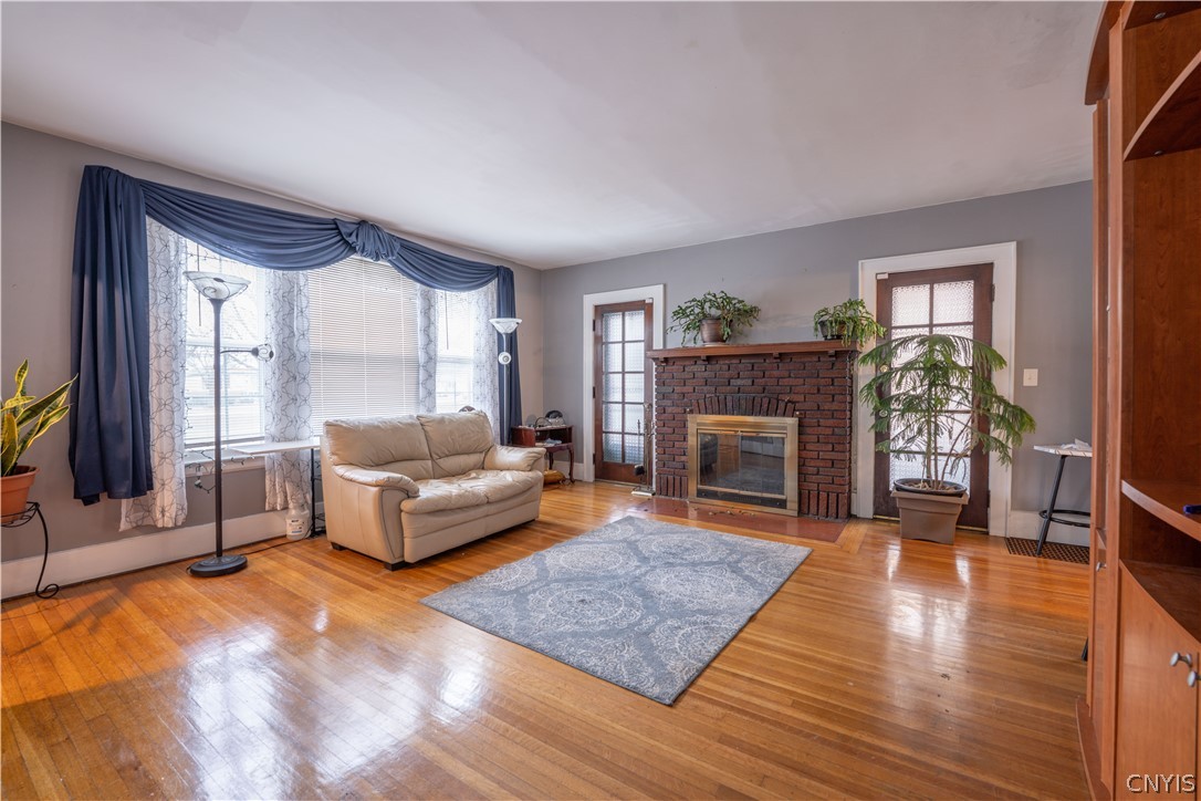 114 Memorial Parkway