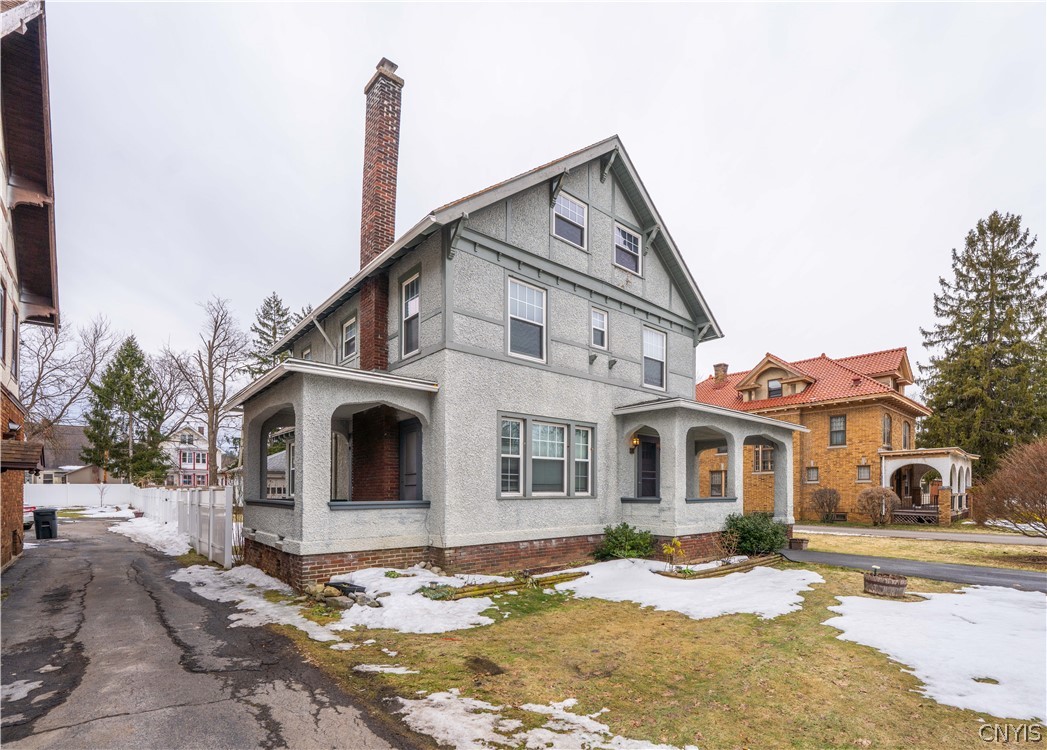 114 Memorial Parkway