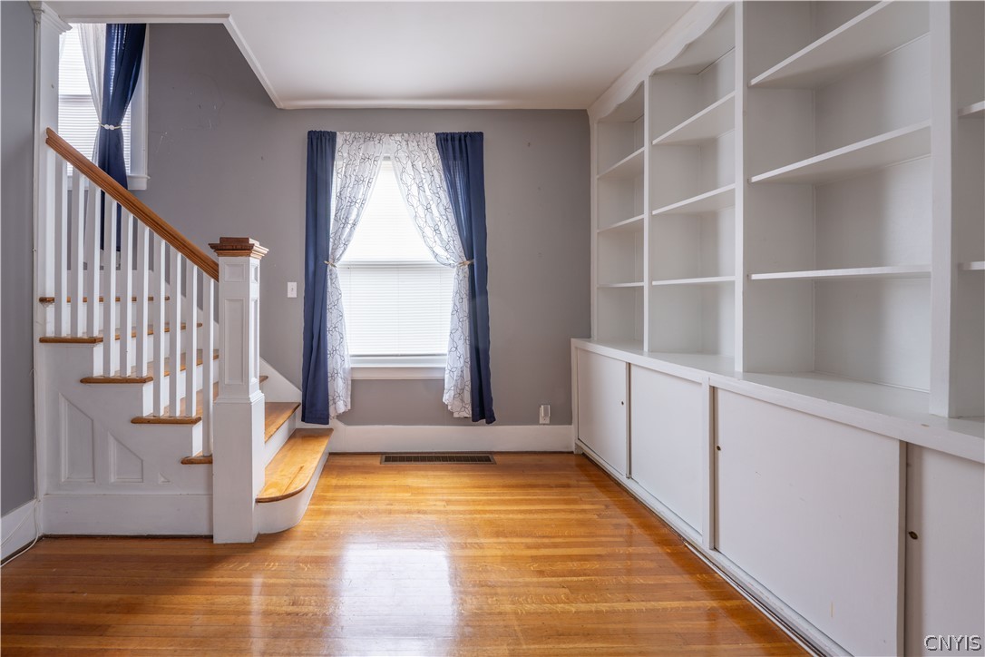 114 Memorial Parkway
