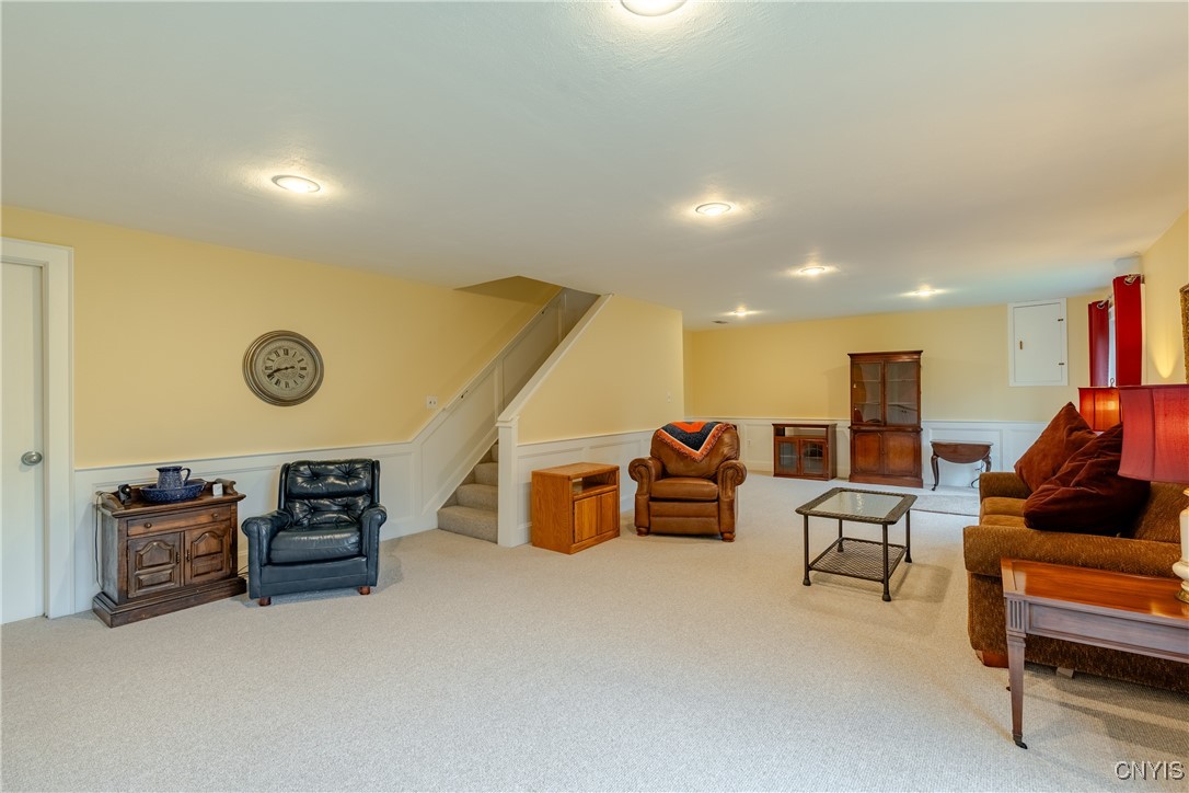 7672 Pinebluff Circle, Manlius, New York image 35