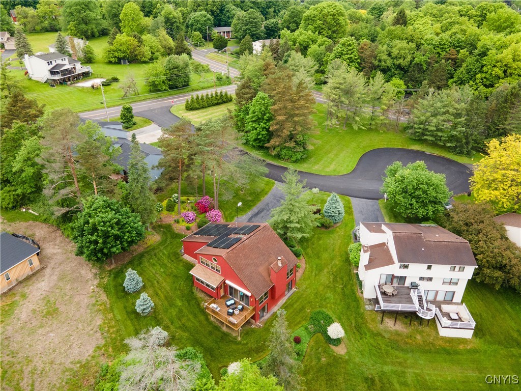 7672 Pinebluff Circle, Manlius, New York image 6