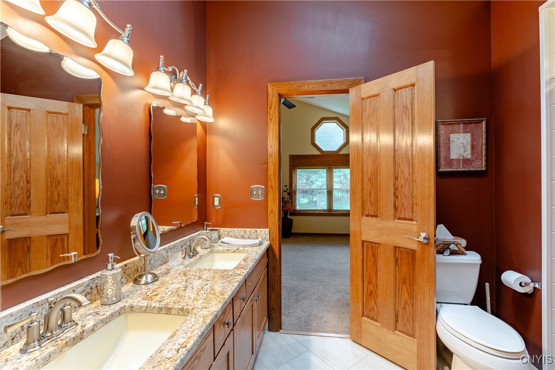 7672 Pinebluff Circle, Manlius, New York image 30