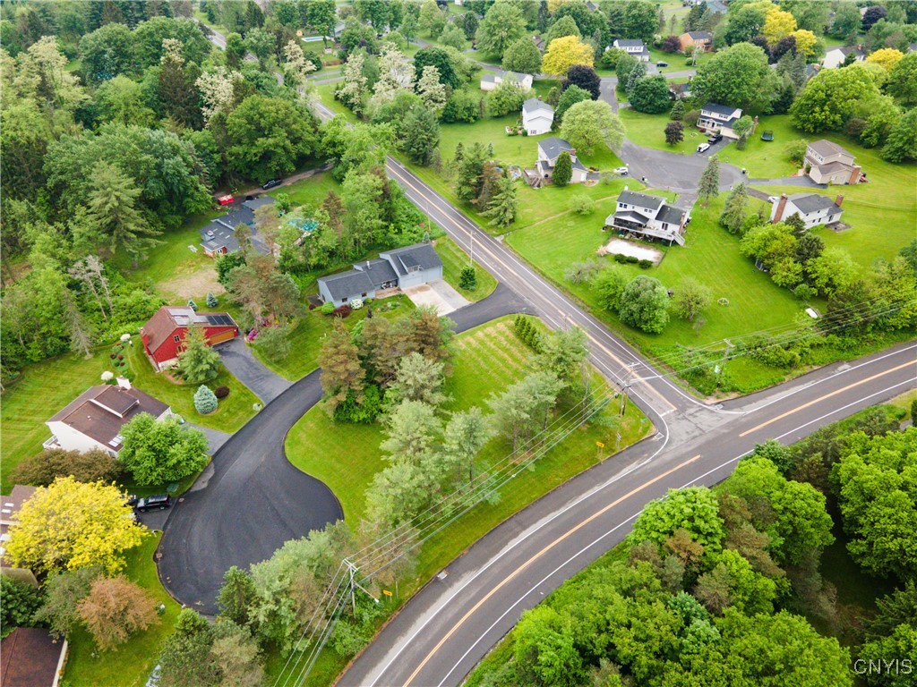 7672 Pinebluff Circle, Manlius, New York image 45