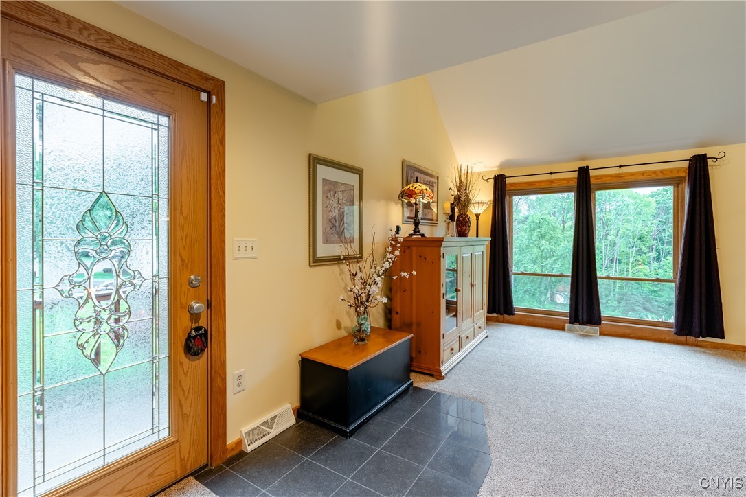 7672 Pinebluff Circle, Manlius, New York image 13