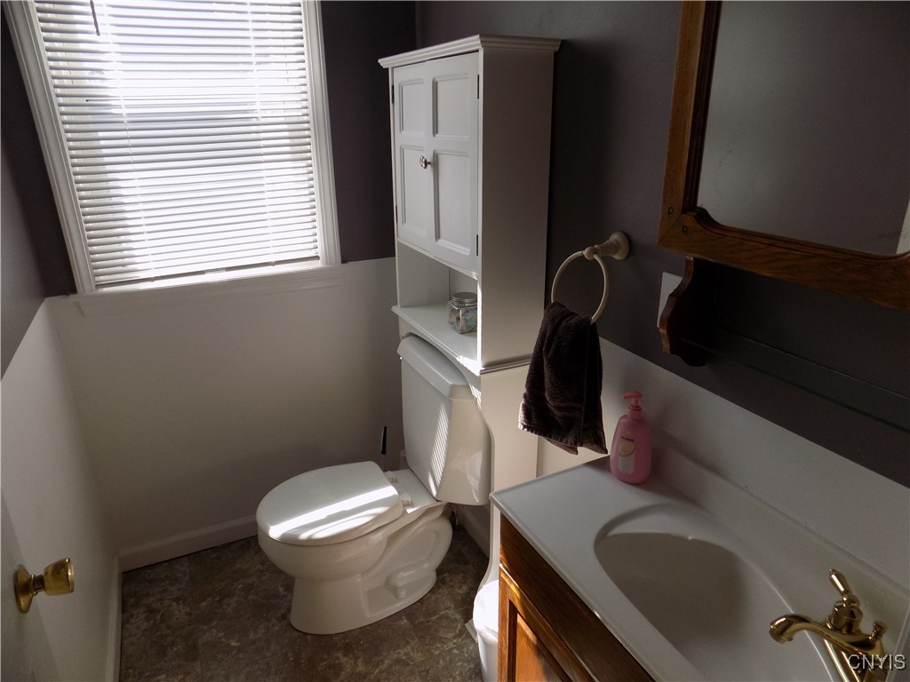 806 Mildred Avenue, Utica, New York image 26