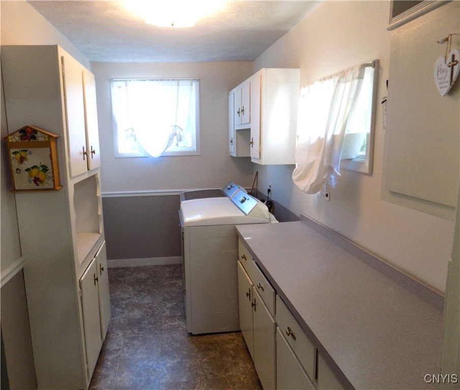 806 Mildred Avenue, Utica, New York image 17