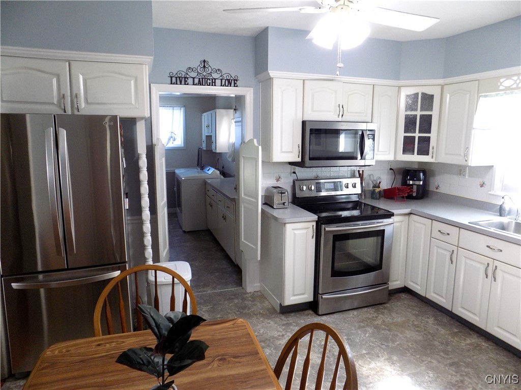 806 Mildred Avenue, Utica, New York image 15