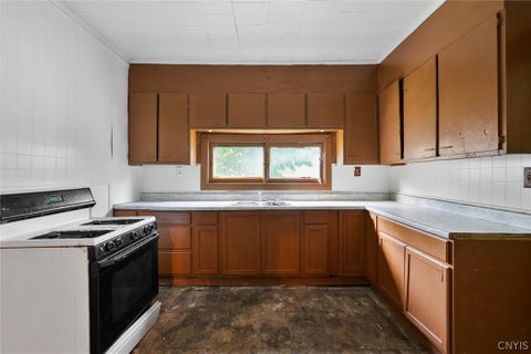Tiny photo for 643 Catherine Street N #2, Syracuse, NY 13203 (MLS # S1720379)