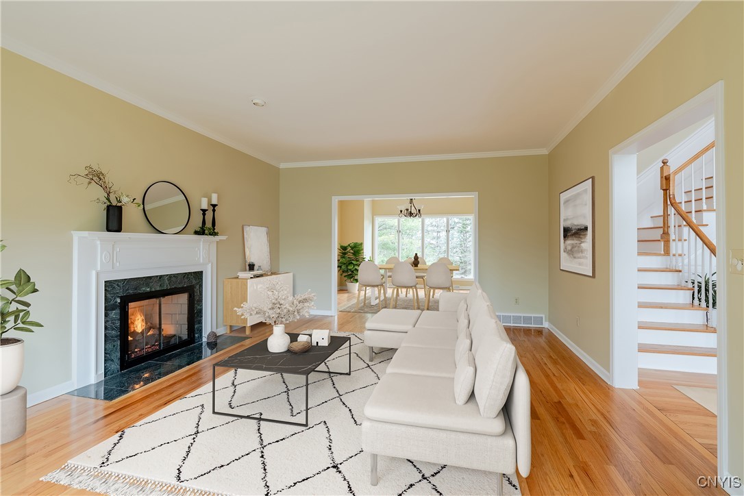 8405 Turnberry Drive, Manlius, New York image 4