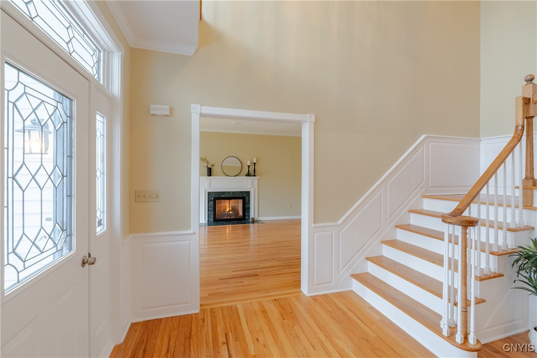 8405 Turnberry Drive, Manlius, New York image 6