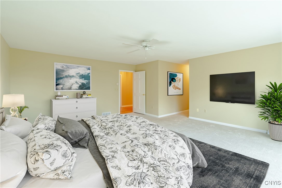 8405 Turnberry Drive, Manlius, New York image 31