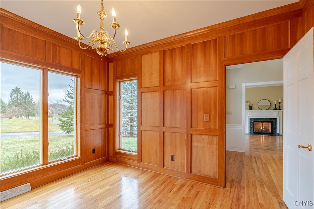 8405 Turnberry Drive, Manlius, New York image 8