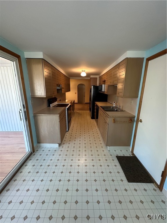 139 Dormar Drive, Clay, New York image 6