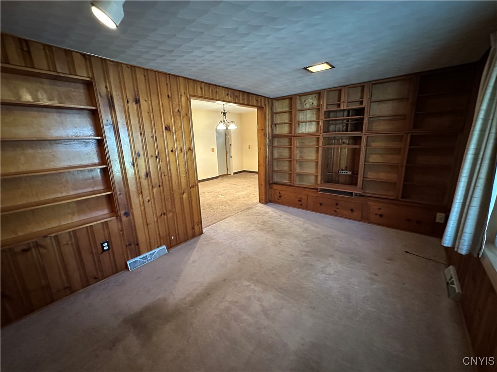 139 Dormar Drive, Clay, New York image 9