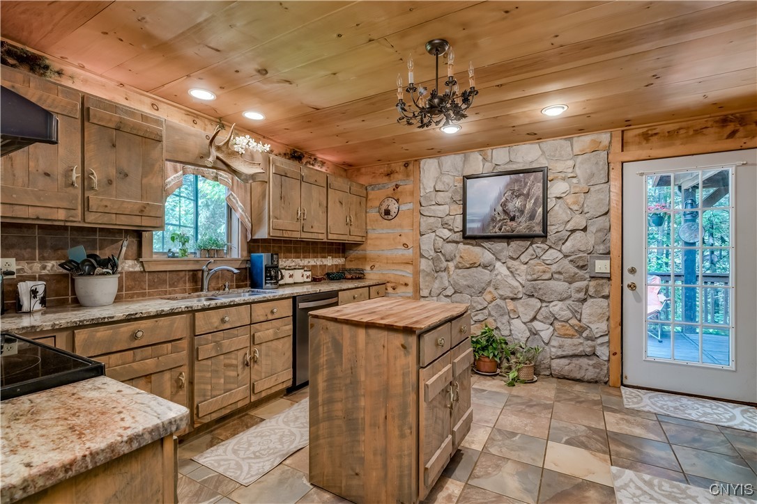 6372 George Hill Road