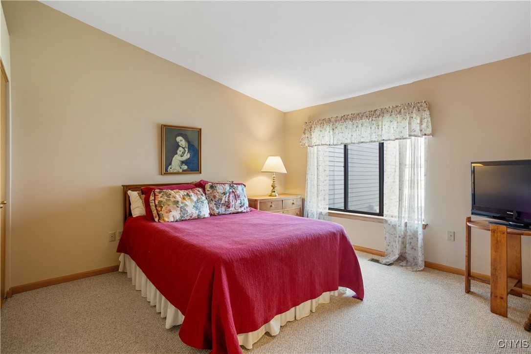 4842 Huntwood Path, Manlius, New York image 27