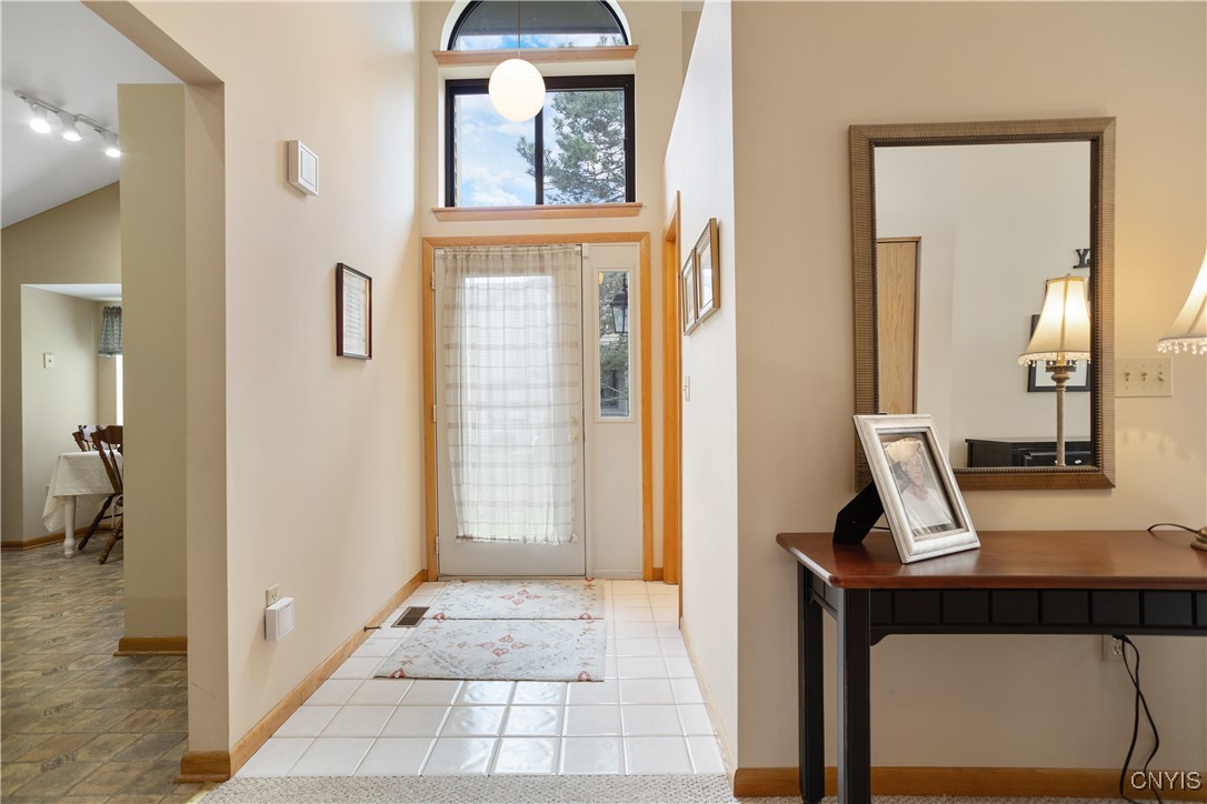 4842 Huntwood Path, Manlius, New York image 8