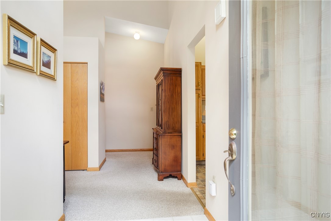 4842 Huntwood Path, Manlius, New York image 7