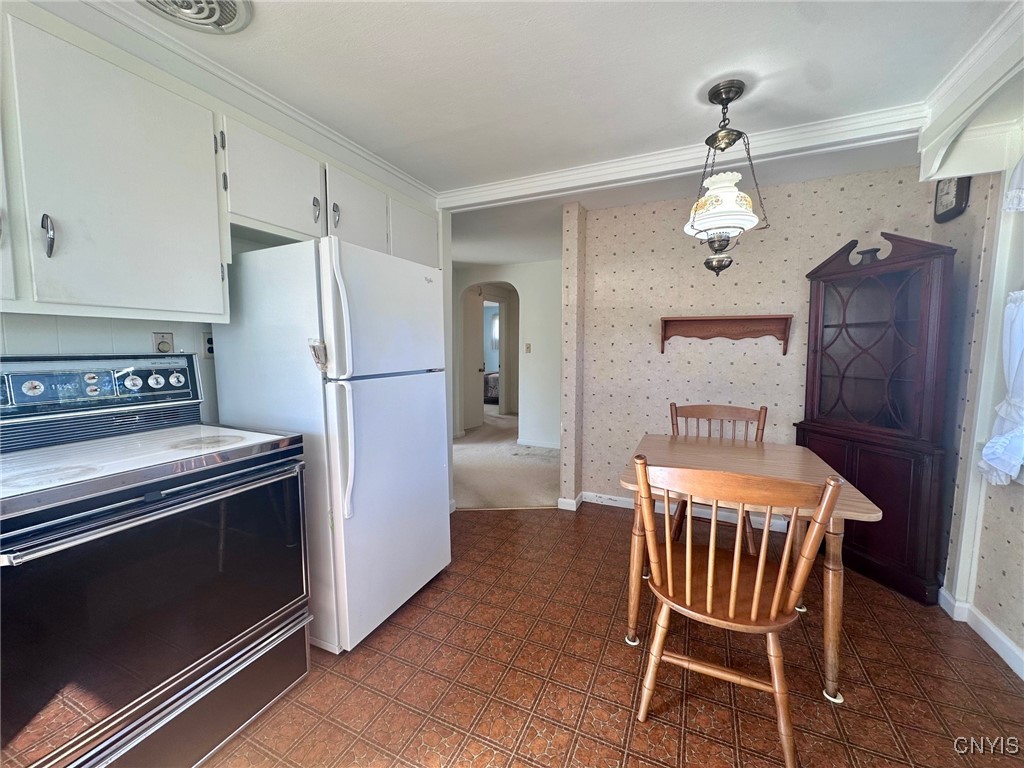17 Lansing Avenue, Cortland, New York image 6