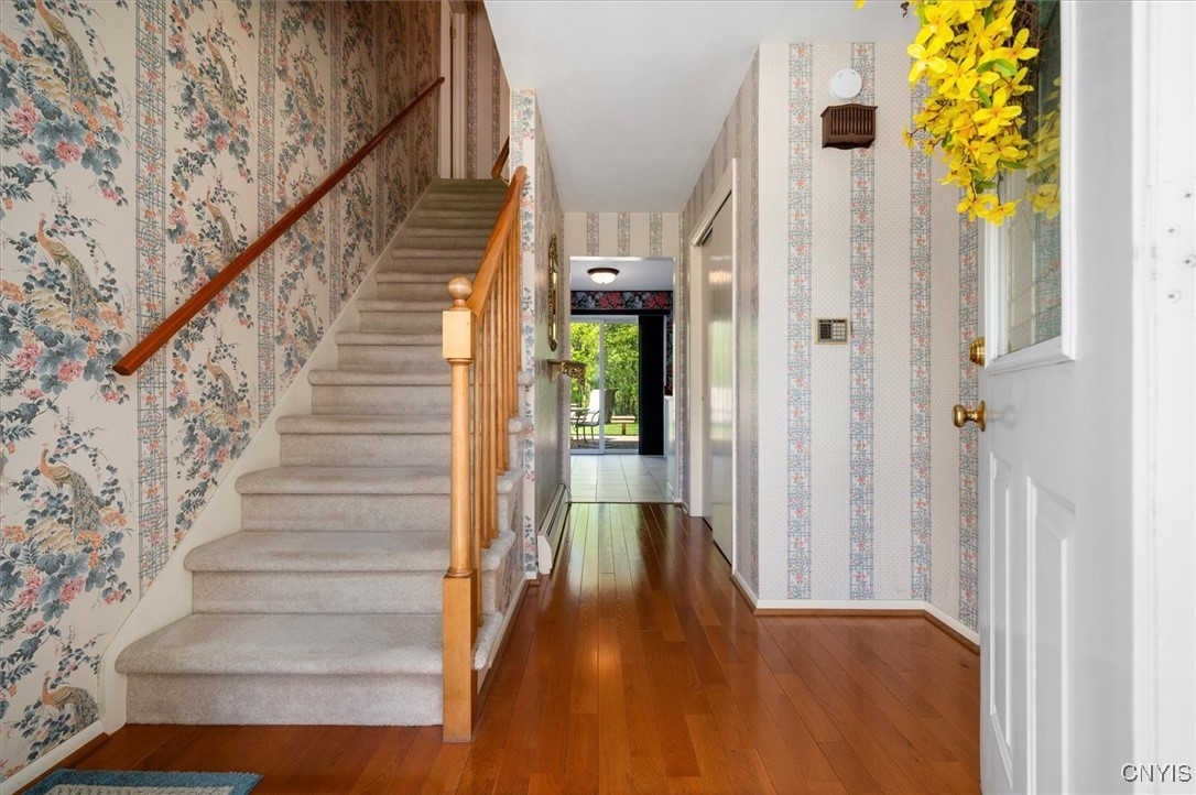 11 Harrogate Road, New Hartford, New York image 6
