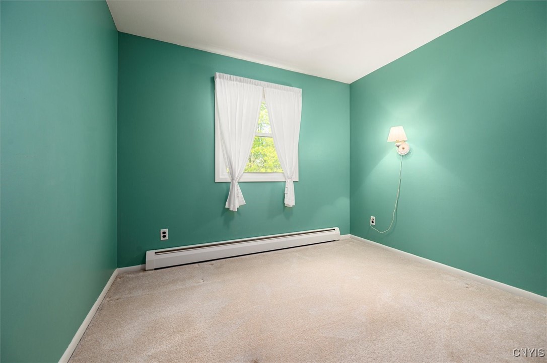 11 Harrogate Road, New Hartford, New York image 42