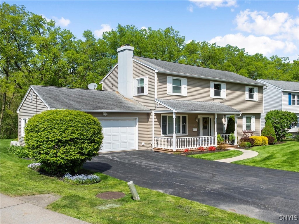 11 Harrogate Road, New Hartford, New York image 3