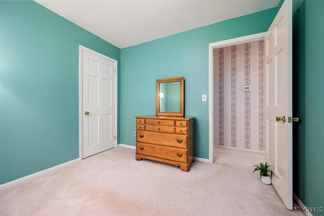 11 Harrogate Road, New Hartford, New York image 41