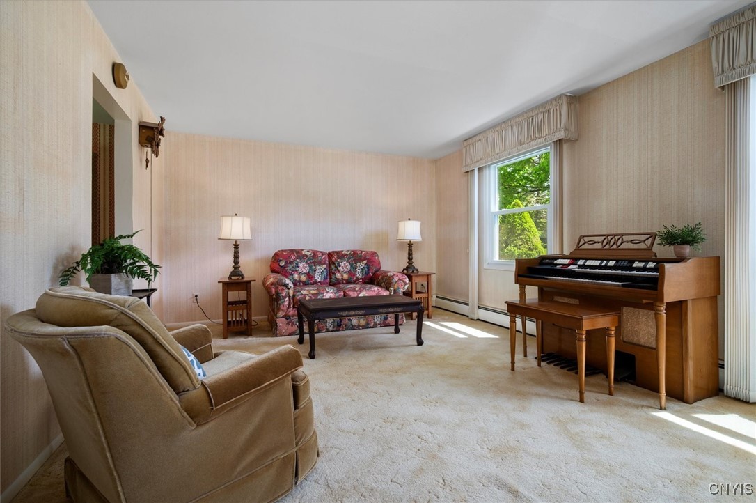 11 Harrogate Road, New Hartford, New York image 8