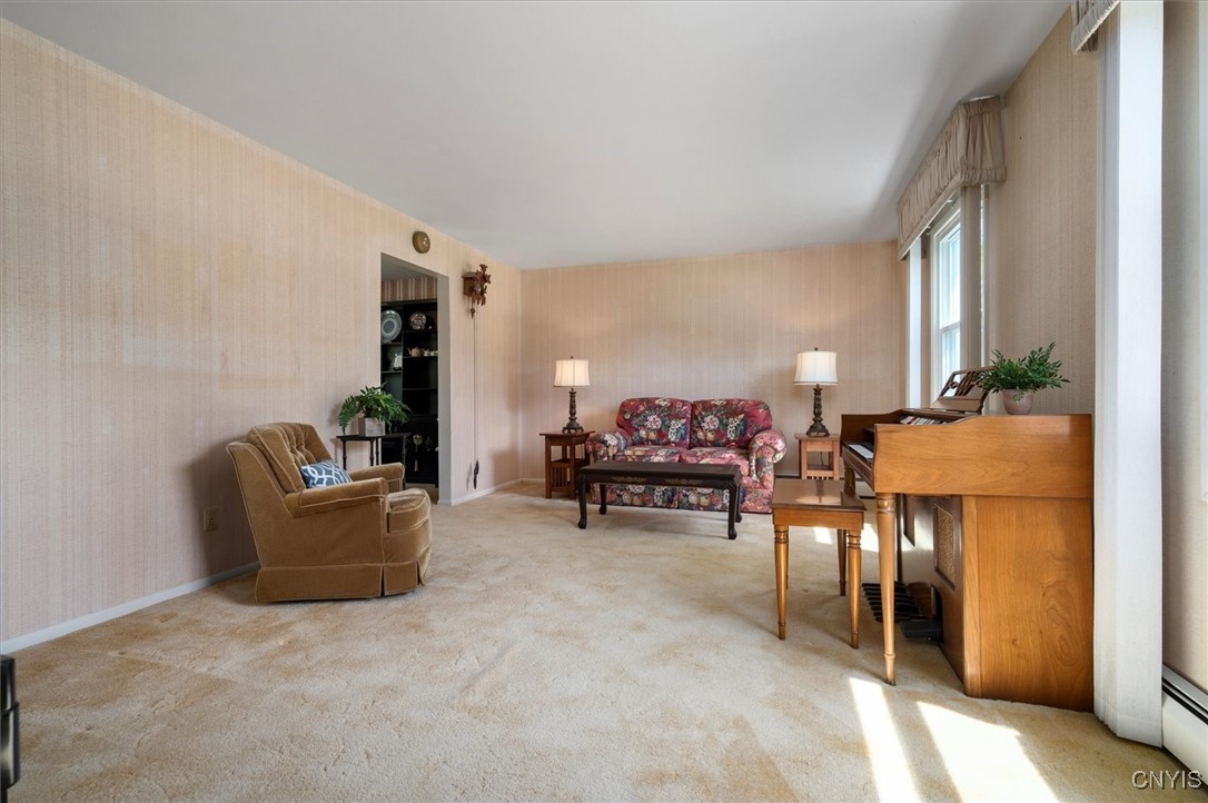 11 Harrogate Road, New Hartford, New York image 9