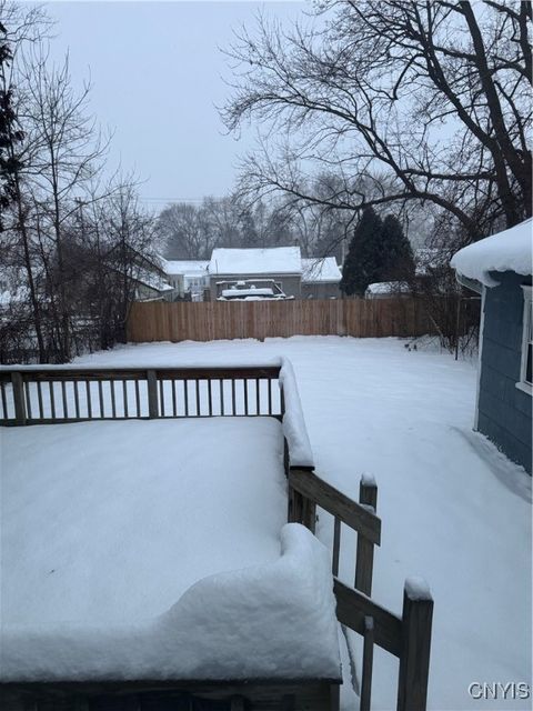 Tiny photo for 503 Boston Road, Salina, NY 13211 (MLS # S1654105)