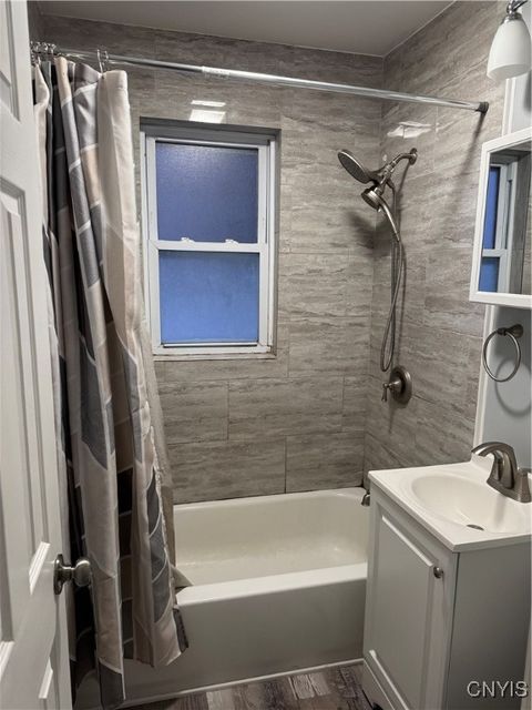 Tiny photo for 503 Boston Road, Salina, NY 13211 (MLS # S1654105)