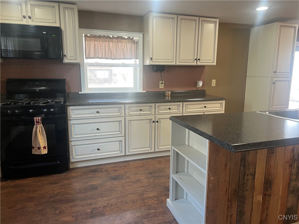 406 Park Street, Fulton, New York image 10