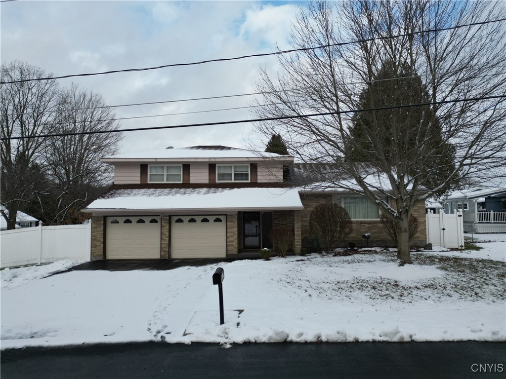 704 Park Lane Drive, Herkimer, New York image 3