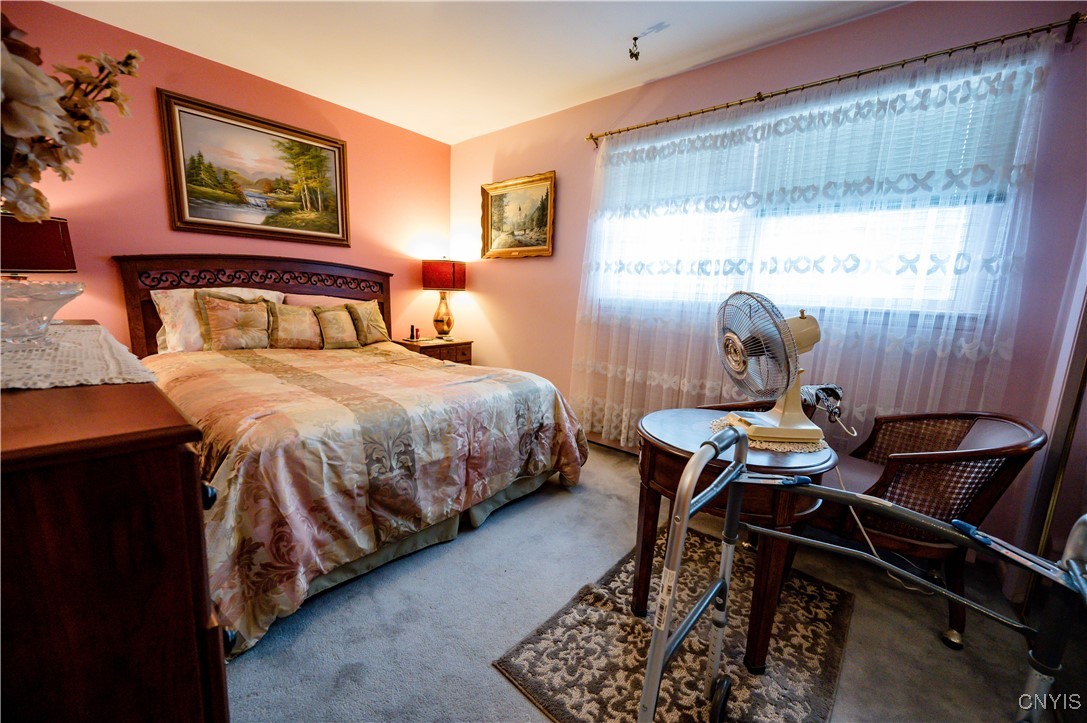 704 Park Lane Drive, Herkimer, New York image 31